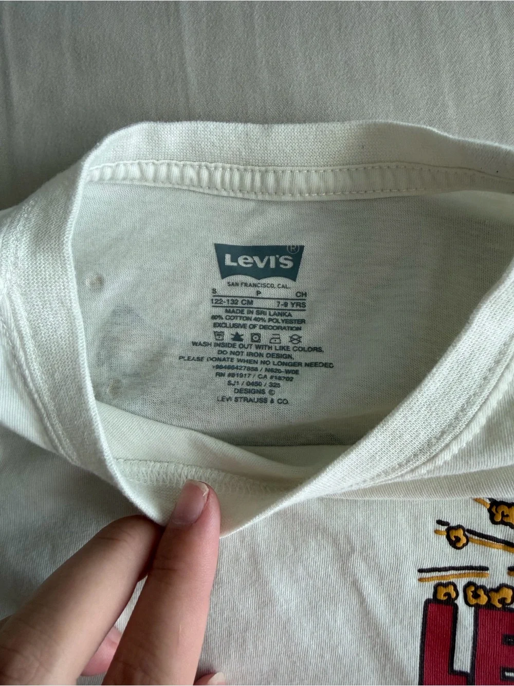 Levi's Kids Popcorn Bear Graphic Short Sleeve T-Shirt (S)